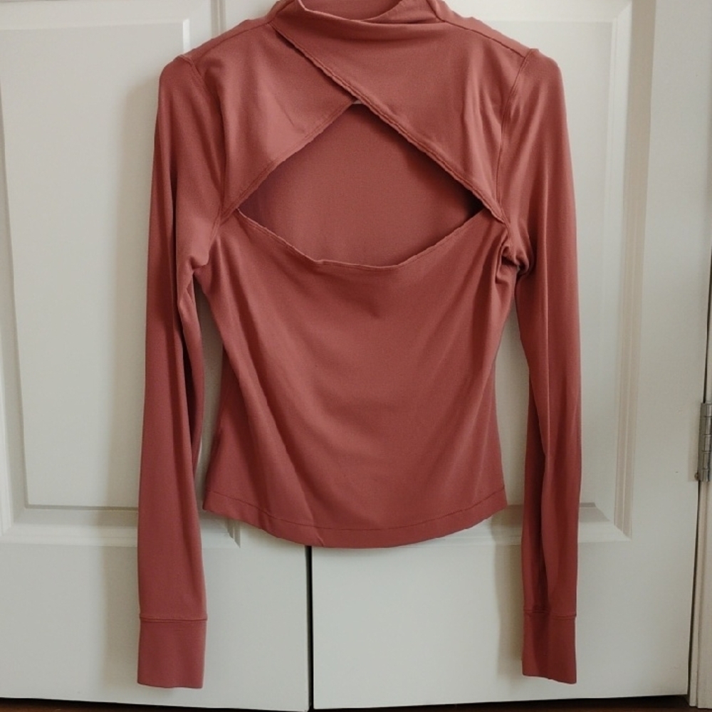 Activewear Mauve Long Sleeve Women's Top